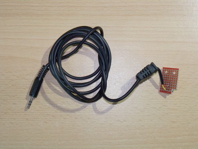 Przewód z mikroprzełącznikiem na płytce drukowanej | Pedał sustain DIY